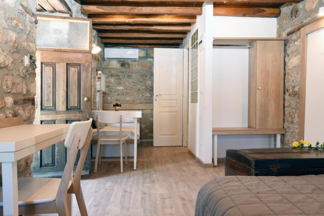 Aparthotel Casa La Bohema Afytos Exterior foto
